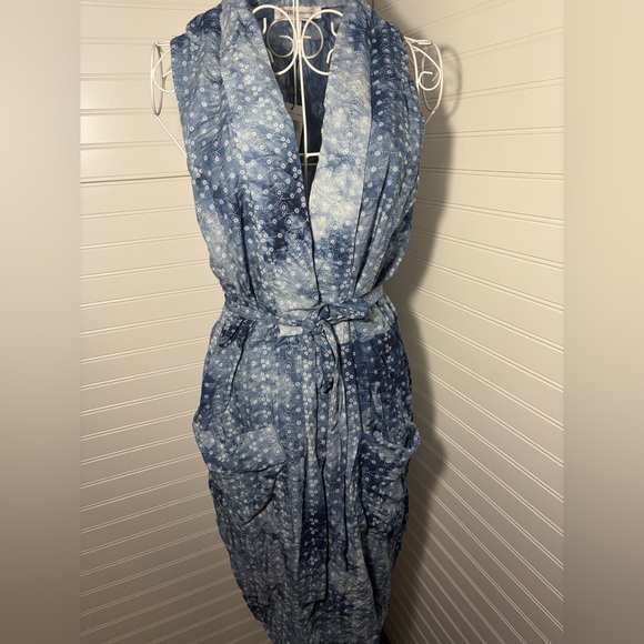 BCBGeneration Navy Blue Floral Tie-Dye Cover-up dress - Picture 7 of 9